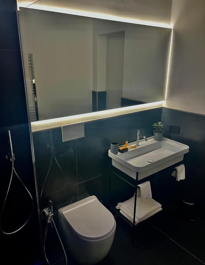 Guest House Colonna ปาแลร์โม ภายนอก รูปภาพ