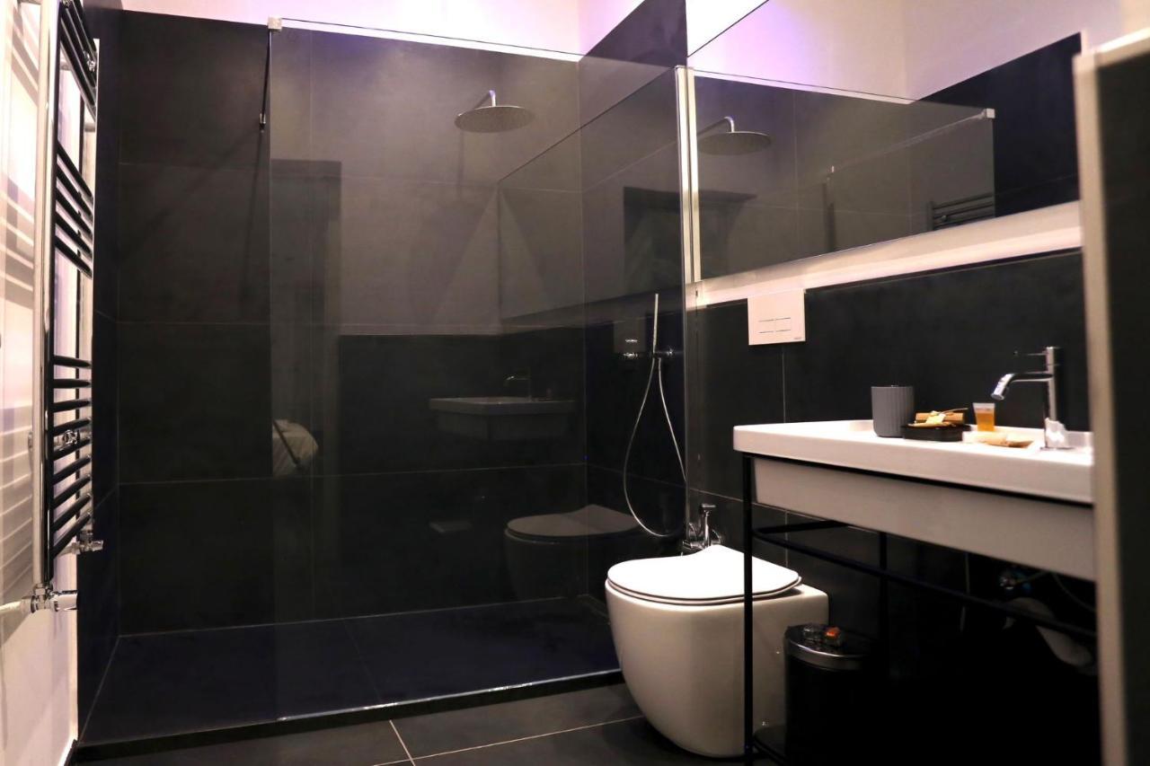 Guest House Colonna ปาแลร์โม ภายนอก รูปภาพ